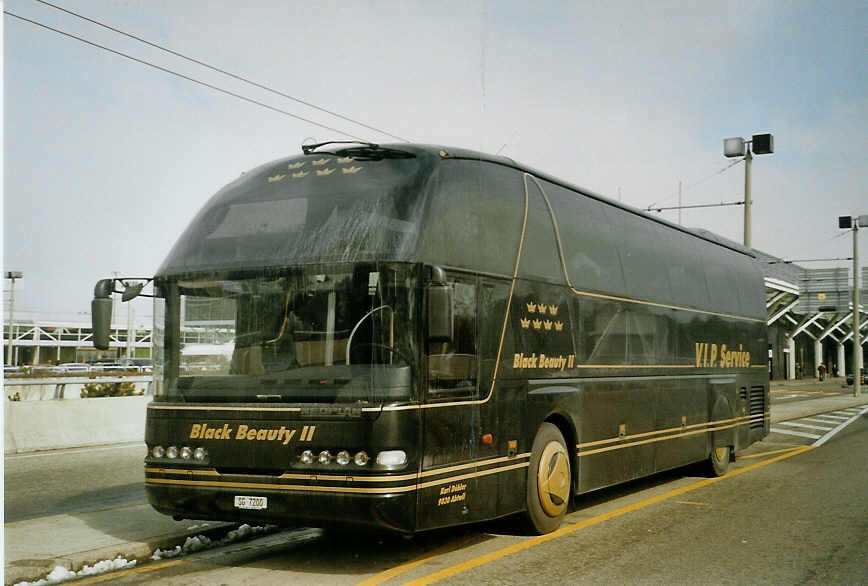 (083'510) - D�hler, Abtwil - SG 7200 - Neoplan am 6. M�rz 2006 in Gen�ve, A�roport