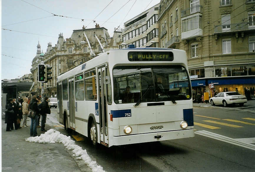 (083'805) - TL Lausanne - Nr. 752 - NAW/Lauber Trolleybus am 6. M�rz 2006 in Lausanne, Bel-Air