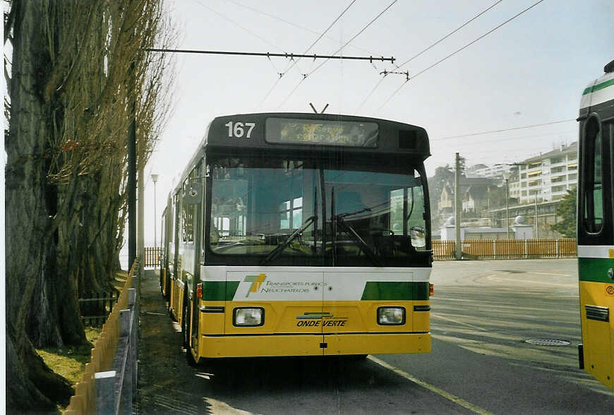 (083'916) - TN Neuch�tel - Nr. 167 - FBW/Hess Gelenktrolleybus am 19. M�rz 2006 in Neuch�tel, D�p�t