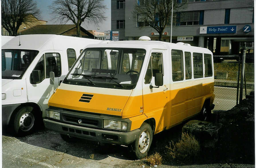 (083'936) - CarPostal Vaud-Fribourg - Renault am 19. M�rz 2006 in Yverdon, Garage