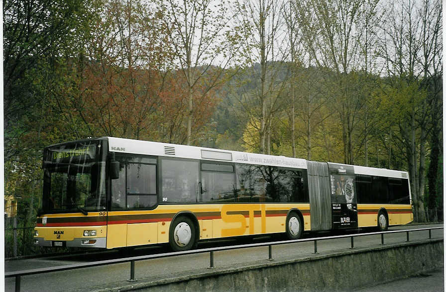 (084'312) - STI Thun - Nr. 90/BE 572'090 - MAN am 25. April 2006 bei der Schiffl�ndte Thun