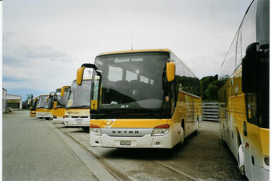 (085'121) - Gen�ve-Tours, Gen�ve - GE 960'173 - Setra am 13. Mai 2006 in Aarberg, Galva-Areal