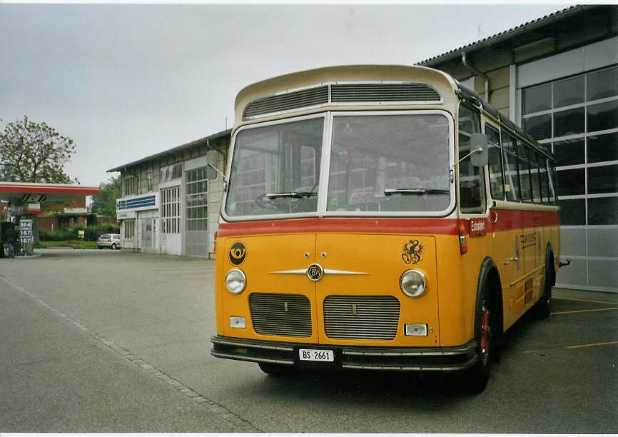 (085'304) - Fischer, Basel - Nr. 21/BS 2661 - FBW/Gangloff (ex B�tra, Birr Nr. 21; ex P 24'160) am 20. Mai 2006 in Bellach, Hess