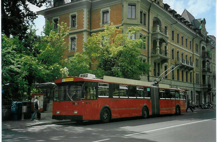 (085'511) - Bernmobil, Bern - Nr. 54 - FBW/Hess Gelenktrolleybus am 22. Mai 2006 in Bern, Universit�t
