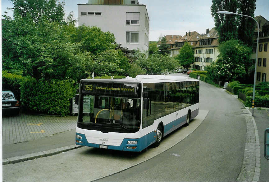 (085'624) - Gut, Binz - Nr. 2/ZH 274'872 - MAN am 25. Mai 2006 in Z�rich, Klusplatz