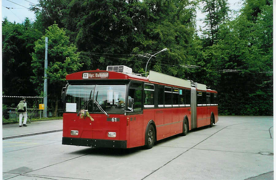 (085'721) - Bernmobil, Bern - Nr. 61 - FBW/Hess Gelenktrolleybus am 28. Mai 2006 in Bern, B�mpliz