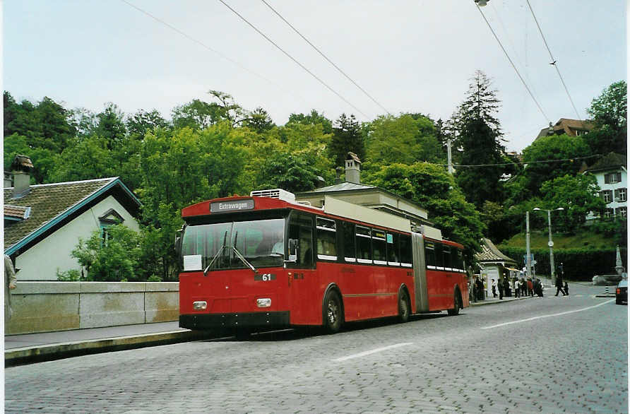 (085'803) - Bernmobil, Bern - Nr. 61 - FBW/Hess Gelenktrolleybus am 28. Mai 2006 in Bern, B�rengraben