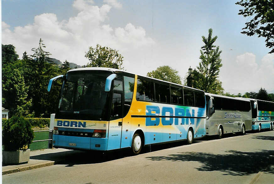 (086'201) - Born, Olten - Nr. 8/SO 106'103 - Setra am 14. Juni 2006 bei der Schiffl�ndte Thun