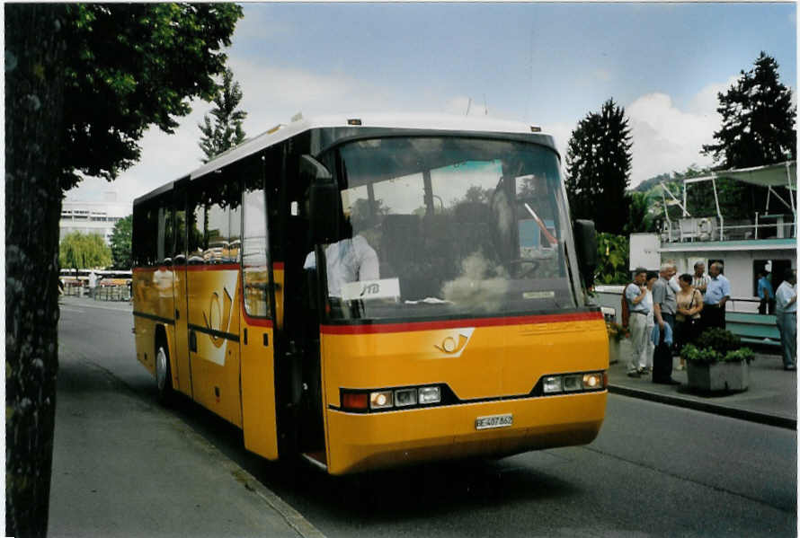 (086'816) - AVG Meiringen - Nr. 62/BE 407'862 - Neoplan (ex P 23'706) am 23. Juni 2006 bei der Schiffl�ndte Thun