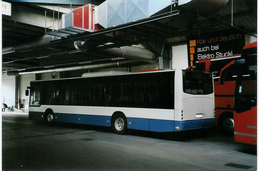 (087'319) - AFA Adelboden - Nr. 54/BE 611'056 - Neoplan (ex VBZ Z�rich Nr. 243) am 23. Juli 2006 im Autobahnhof Adelboden