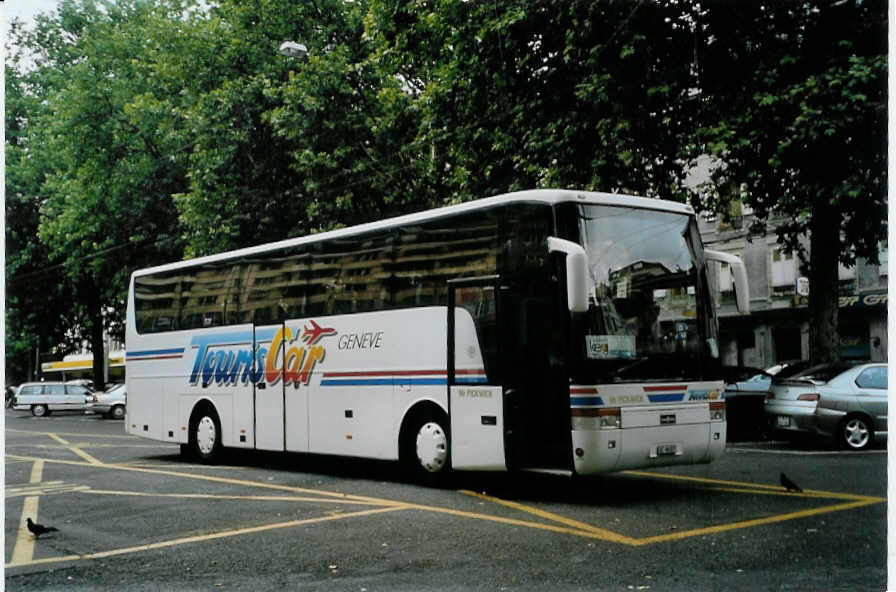 (087'802) - TourisCar, Gen�ve - GE 96'327 - Van Hool am 26. Juli 2006 in Lausanne, Tunnel