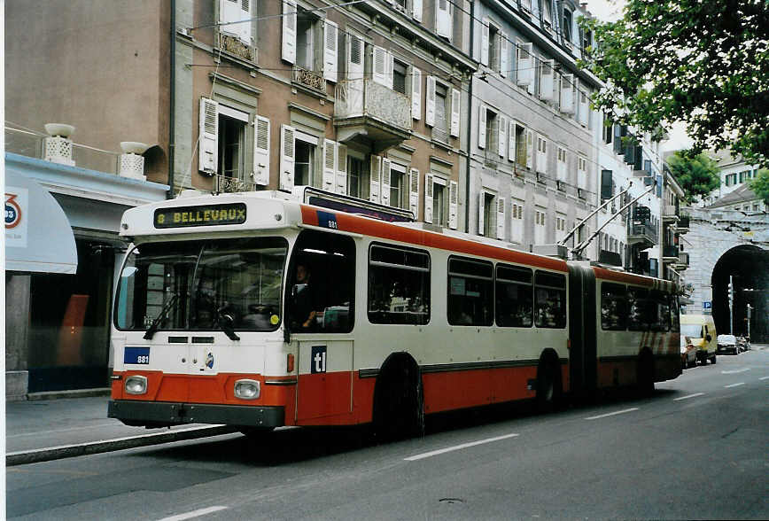 (087'813) - TL Lausanne - Nr. 881 - Saurer/Hess Gelenktrolleybus (ex TPG Gen�ve Nr. 661) am 26. Juli 2006 in Lausanne, Tunnel