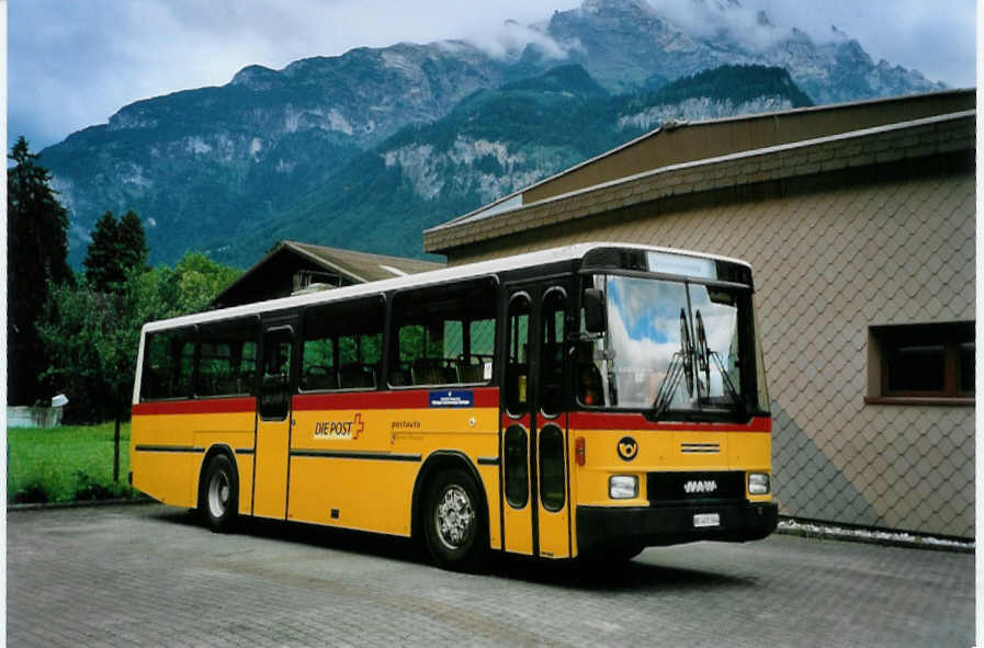 (088'413) - AVG Meiringen - Nr. 64/BE 401'364 - NAW/Hess (ex P 24'449) am 2. August 2006 in Meiringen, Garage