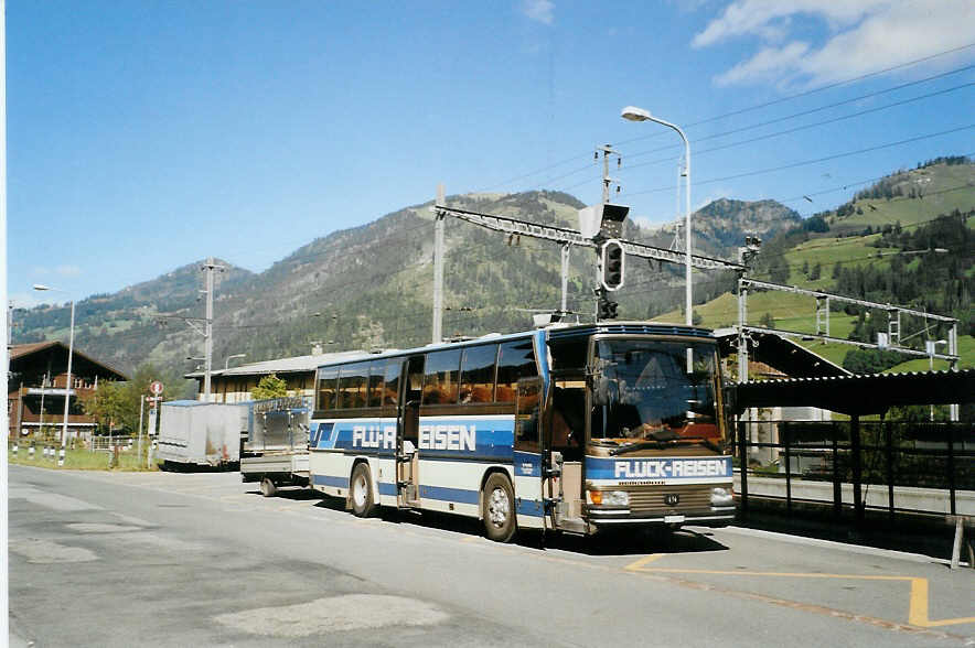 (089'618) - Tritten, Zweisimmen - BE 283'297 - Dr�gm�ller (ex Fl�ck, Brienz) am 3. September 2006 beim Bahnhof Zweisimmen