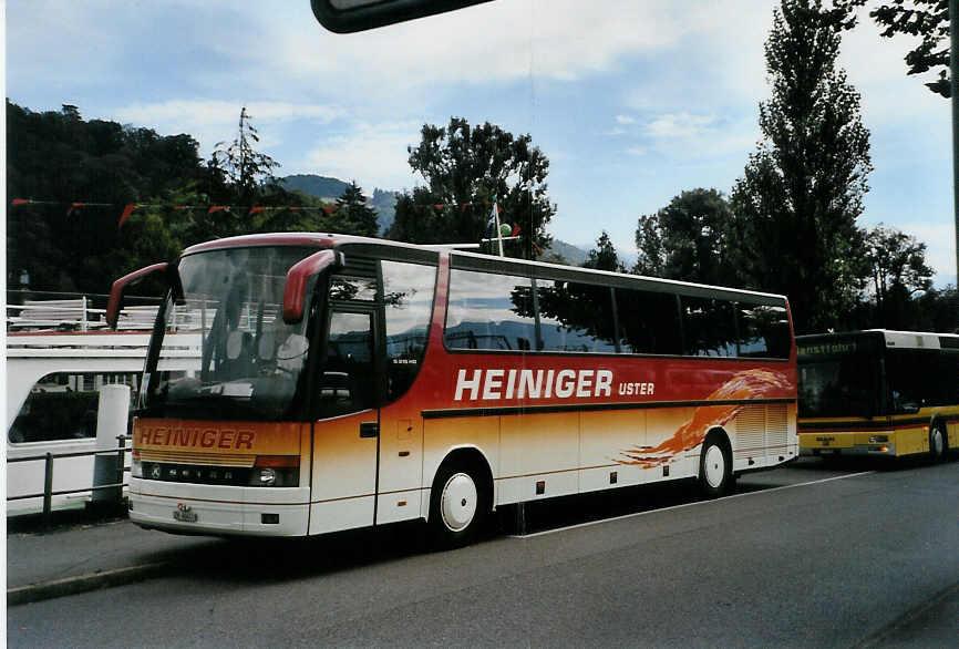 (089'704) - Heiniger, Uster - ZH 60'451 - Setra am 6. September 2006 bei der Schiffl�ndte Thun