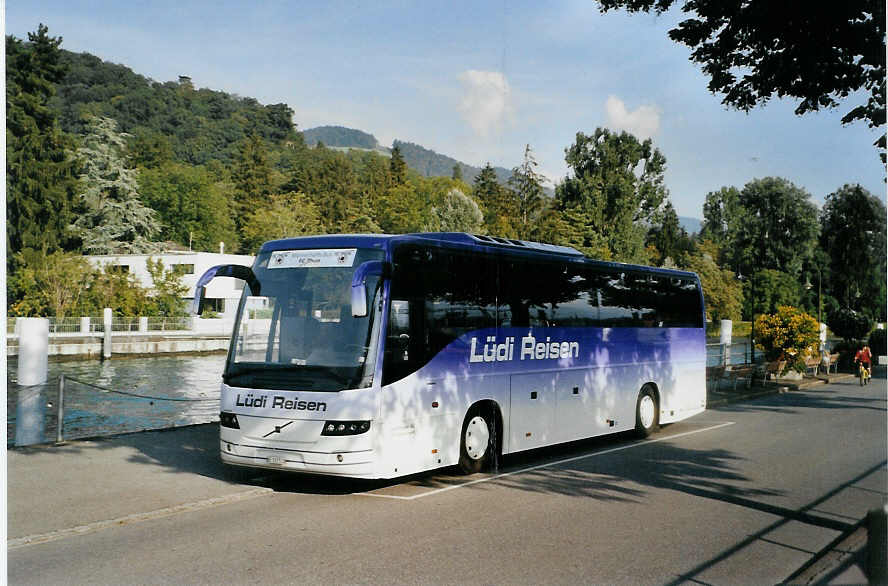 (089'709) - L�di, Konolfingen - BE 103'520 - Volvo am 9. September 2006 bei der SChiffl�ndte Thun