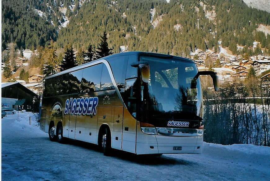 (091'132) - S�gesser, Wintersingen - Nr. 6/BL 6572 - Setra am 28. Dezember 2006 in Adelboden, ASB