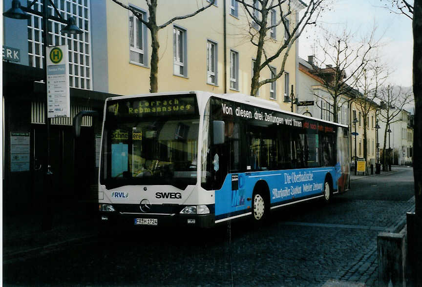 (091'817) - SWEG Lahr - FR-H 1724 - Mercedes am 3. Februar 2007 in L�rrach, Senserplatz
