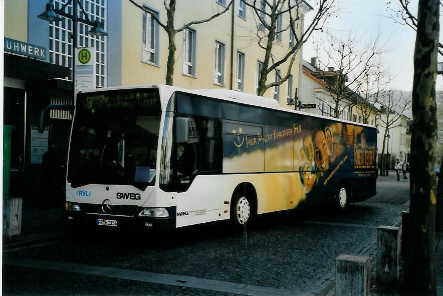 (091'821) - SWEG Lahr - FR-H 1154 - Mercedes am 3. Februar 2007 in L�rrach, Senserplatz