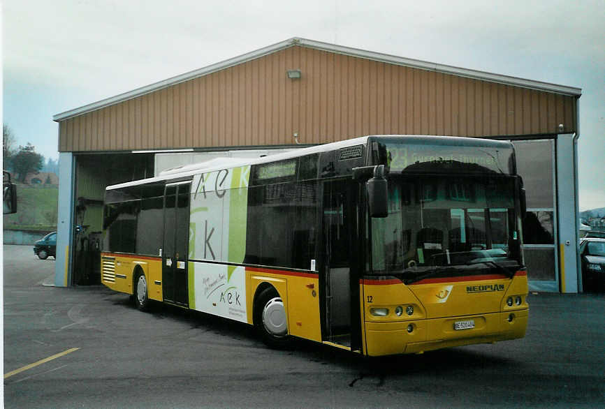 (092'127) - Engeloch, Riggisberg - Nr. 12/BE 520'404 - Neoplan (ex Nr. 4) am 17. Februar 2007 in Riggisberg, Garage