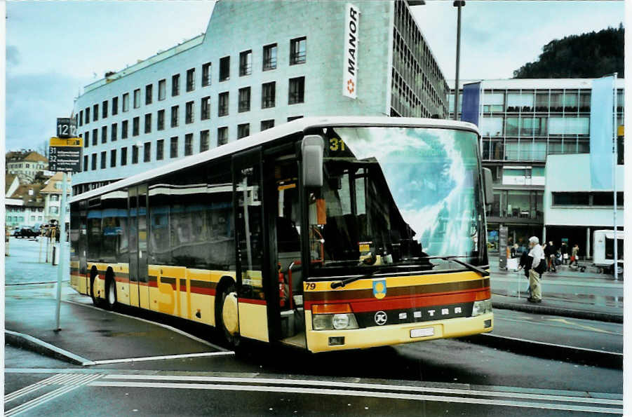 (092'412) - STI Thun - Nr. 79/BE 285'779 - Setra am 3. M�rz 2007 beim Bahnhof Thun
