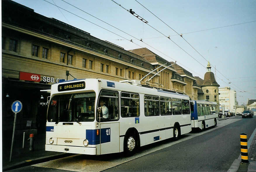 (092'519) - TL Lausanne - Nr. 751 - NAW/Lauber Trolleybus am 17. M�rz 2007 beim Bahnhof Lausanne