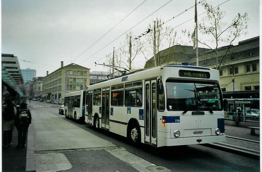 (092'534) - TL Lausanne - Nr. 779 - NAW/Lauber Trolleybus am 17. M�rz 2007 beim Bahnhof Lausanne