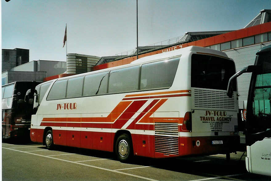 (092'735) - Aus Tschechien: JV-Tour - 2M2 7588 - Mercedes am 17. M�rz 2007 in Gen�ve, Palexpo
