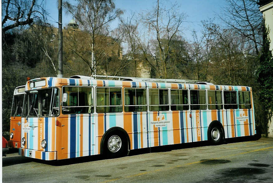 (092'912) - TPG Gen�ve - Nr. 34 - Saurer/Lauber-Hess-R&J (ex Nr. 427) am 17. M�rz 2007 in Gen�ve, D�p�t