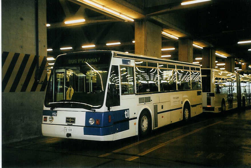 (092'930) - TL Lausanne - Nr. 152/VD 1595 - Van Hool (ex Nr. 126) am 17. M�rz 2007 in Lausanne, D�p�t Borde