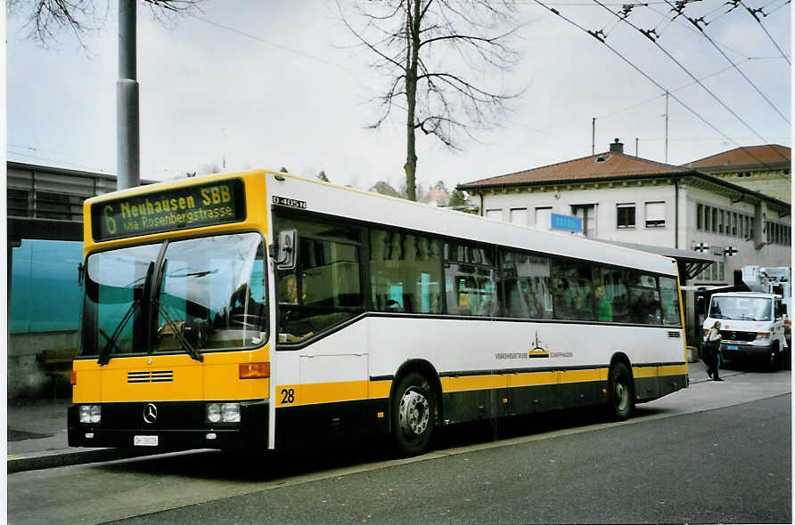 (093'223) - VBSH Schaffhausen - Nr. 28/SH 38'028 - Mercedes am 22. M�rz 2007 beim Bahnhof Schaffhausen