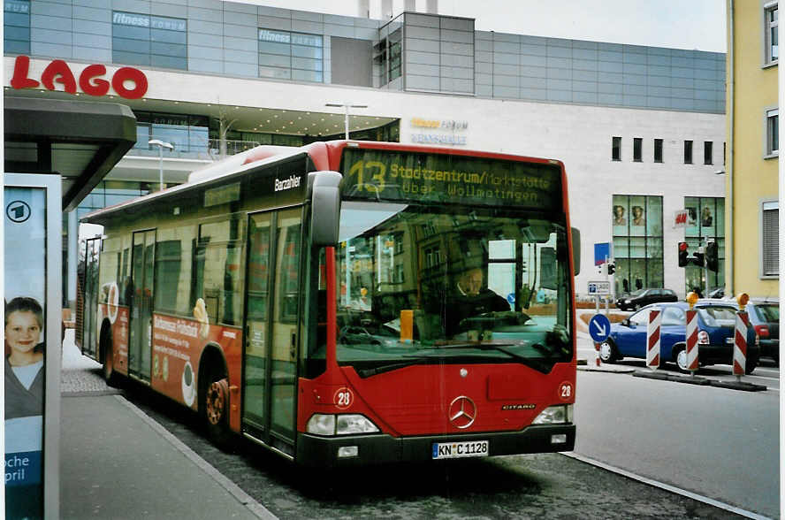 (093'501) - SWK Konstanz - Nr. 28/KN-C 1128 - Mercedes am 31. M�rz 2007 beim Bahnhof Konstanz