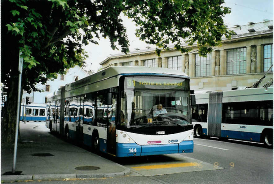 (094'718) - VBZ Z�rich - Nr. 144 - Hess/Hess Gelenktrolleybus am 26. Mai 2007 in Z�rich, Kunsthaus
