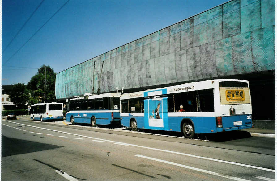 (096'132) - VBL Luzern - Nr. 310 - Lanz+Marti/Hess Personenanh�nger am 15. Juli 2007 in Luzern, Br�elstrasse