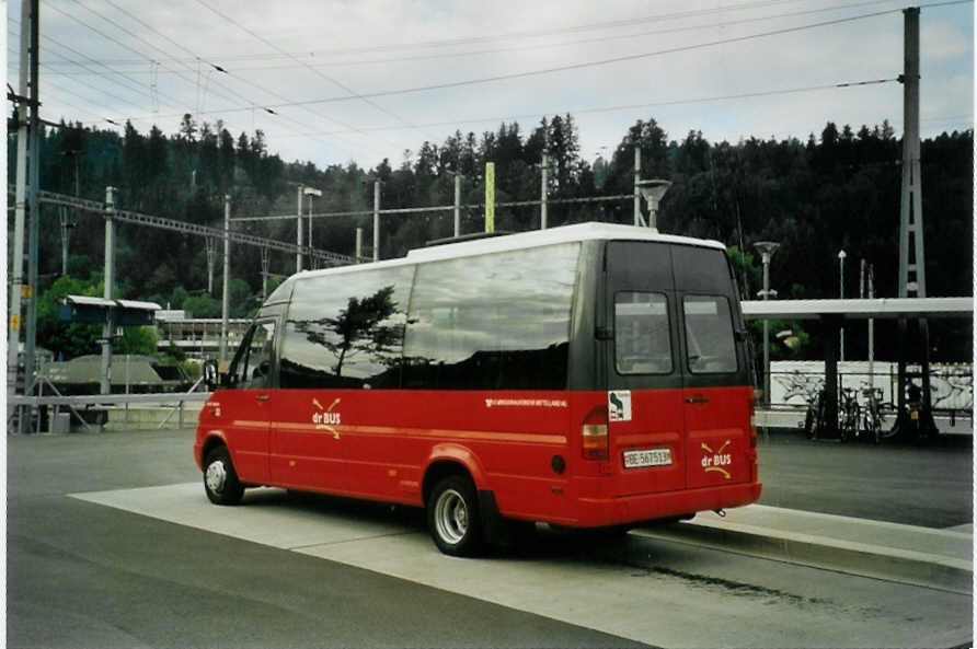 (096'704) - Busland, Burgdorf - Nr. 33/BE 567'513 - Mercedes/Auw�rter (ex AAGK Koppigen Nr. 13) am 23. Juli 2007 beim Bahnhof Langnau