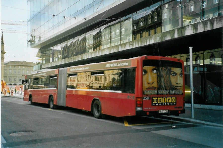 (097'615) - Bernmobil, Bern - Nr. 258/BE 572'258 - Volvo/Hess am 24. August 2007 beim Bahnhof Bern