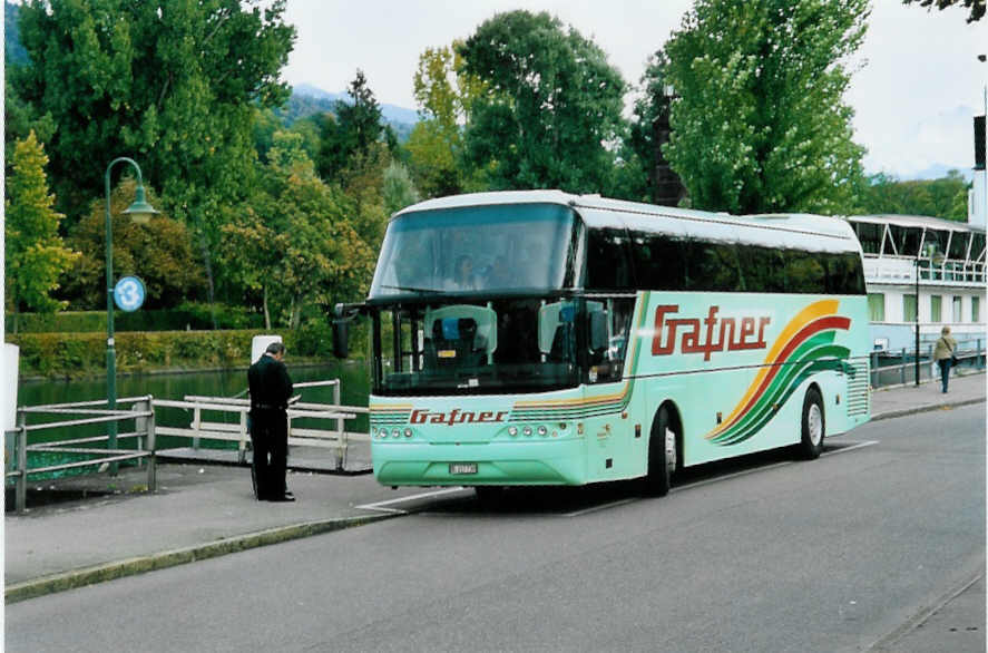 (099'319) - Gafner, Thun - Nr. 23/BE 317'730 - Neoplan am 29. September 2007 bei der Schiffl�ndte Thun