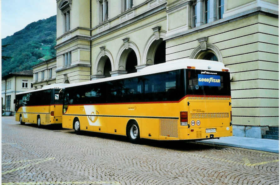 (099'837) - PostAuto Graub�nden - GR 159'231 - Setra (ex P 26'033) am 4. Oktober 2007 beim Bahnhof Bellinzona