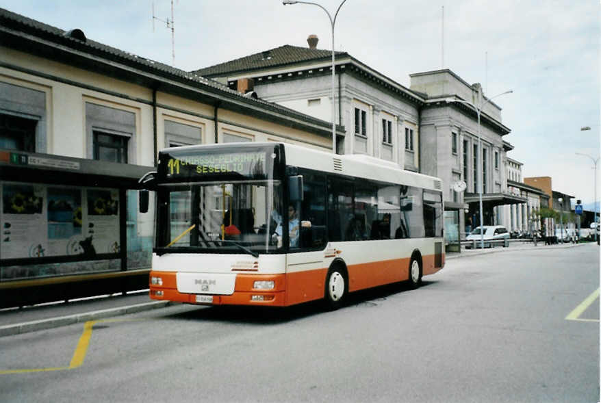 (100'019) - AMSA Chiasso - Nr. 8/TI 156'708 - MAN/G�ppel am 4. Oktober 2007 beim Bahnhof Chiasso