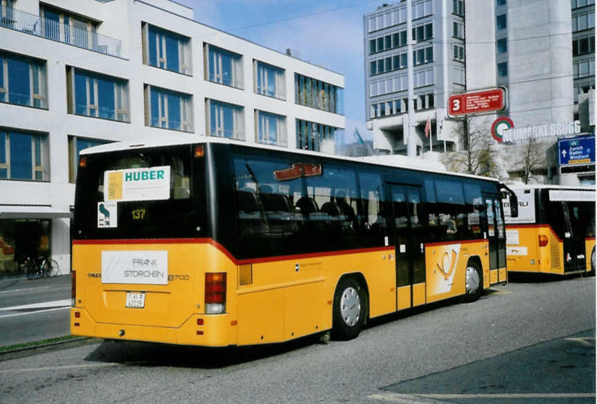 (100'828) - Br�ndli, Elfingen - Nr. 4/AG 43'119 - Volvo am 3. November 2007 beim Bahnhof Brugg