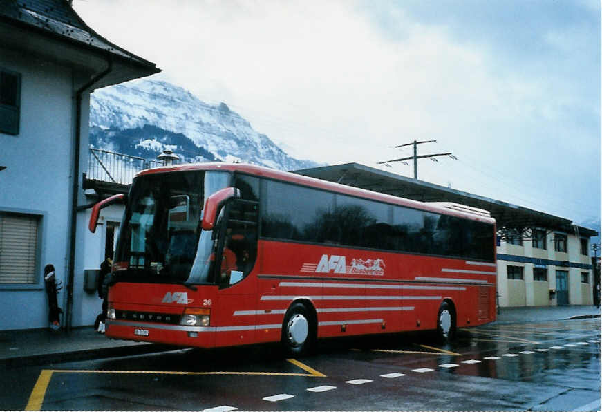 (101'710) - AFA Adelboden - Nr. 26/BE 21'181 - Setra (ex Nr. 16; ex Fr�hlich, D-Ludwigshafen/Rhein) am 9. Dezember 2007 beim Bahnhof Frutigen