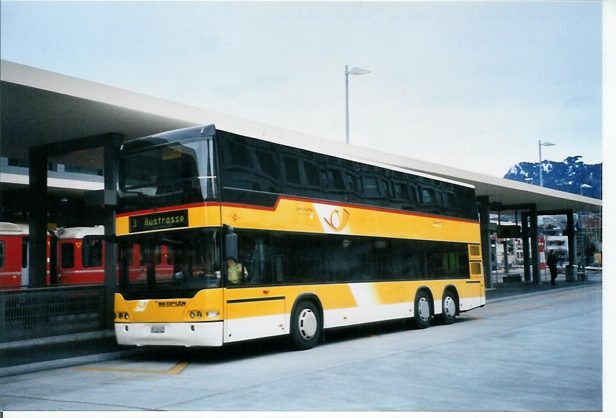 (103'916) - PostAuto Graub�nden - GR 159'407 - Neoplan (ex P 27'816) am 4. Februar 2008 beim Bahnhof Chur
