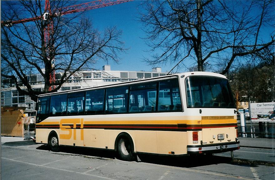 (104'910) - STI Thun - Nr. 17/BE 363'613 - Setra (ex AvH Heimenschwand Nr. 7) am 6. M�rz 2008 beim Bahnhof Thun (prov. Haltestelle)