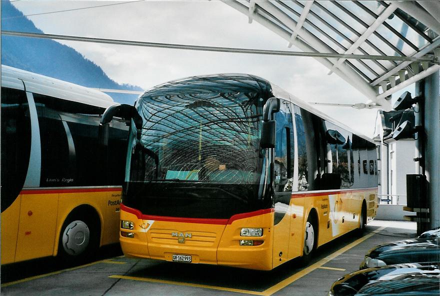 (104'936) - PostAuto Graub�nden - GR 162'993 - MAN am 9. M�rz 2008 in Chur, Postautostation