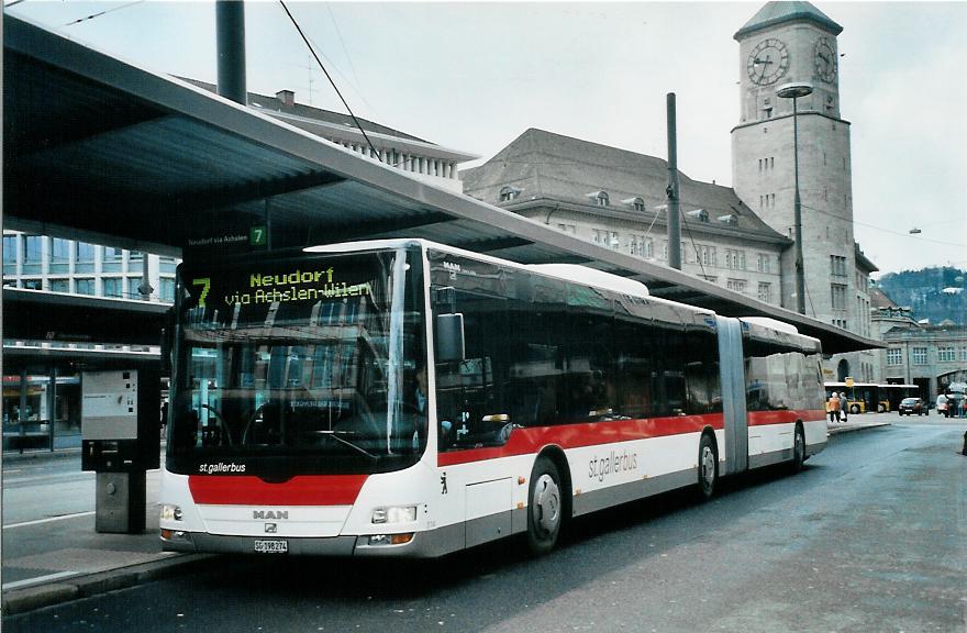 (105'821) - St. Gallerbus, St. Gallen - Nr. 274/SG 198'274 - MAN am 29. M�rz 2008 beim Bahnhof St. Gallen