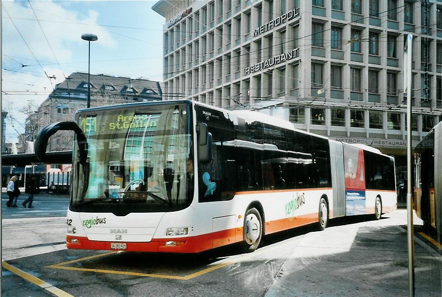 (105'905) - Regiobus, Gossau - Nr. 42/SG 283'920 - MAN am 29. M�rz 2008 beim Bahnhof St. Gallen