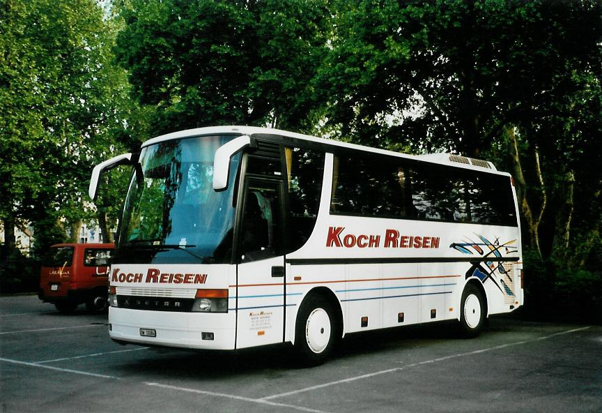 (107'131) - Koch, Giswil - OW 10'084 - Setra am 23. Mai 2008 in Thun, Grabengut