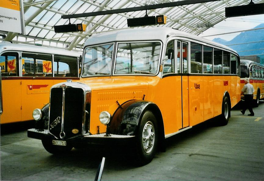 (107'136) - R�llin, Hirzel - ZH 31'371 U - FBW/T�scher (ex Egger, Grafenried; ex P 24'586; ex P 1414) am 24. Mai 2008 in Chur, Postautostation