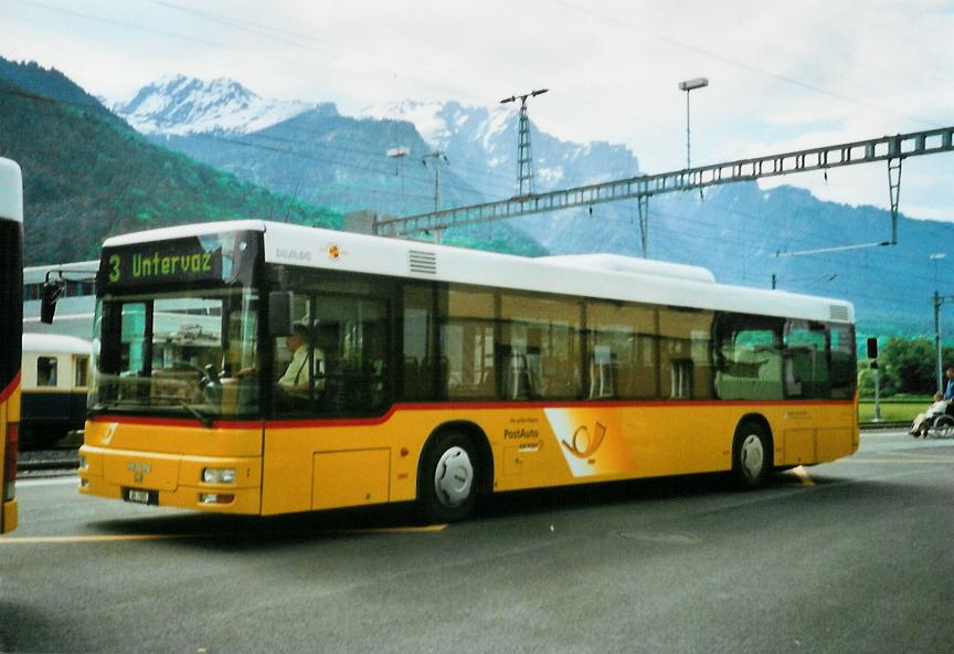 (107'311) - D�nser, Trimmis - GR 7905 - MAN am 24. Mai 2008 beim Bahnhof Untervaz