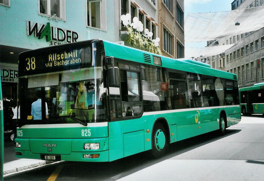 (108'919) - BVB Basel - Nr. 825/BS 2829 - MAN am 7. Juli 2008 in Basel, Schiffl�nde